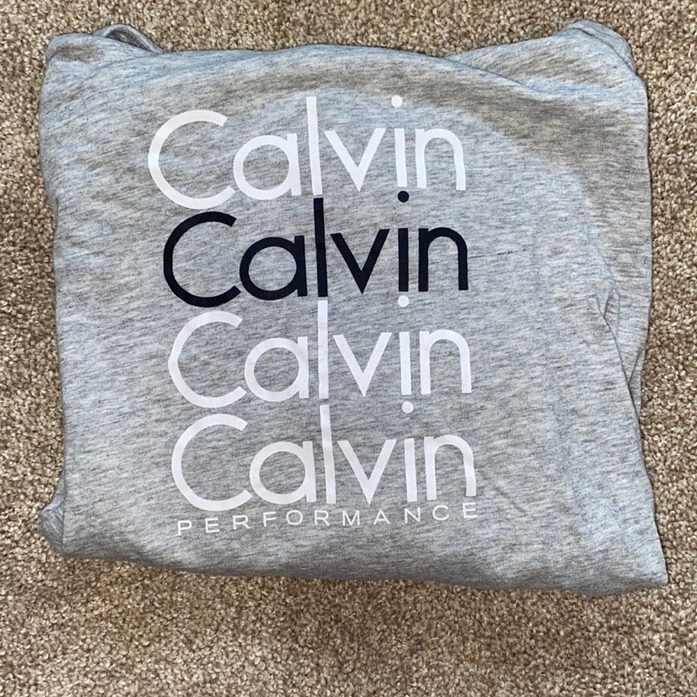 Calvin Klein (light) sweater